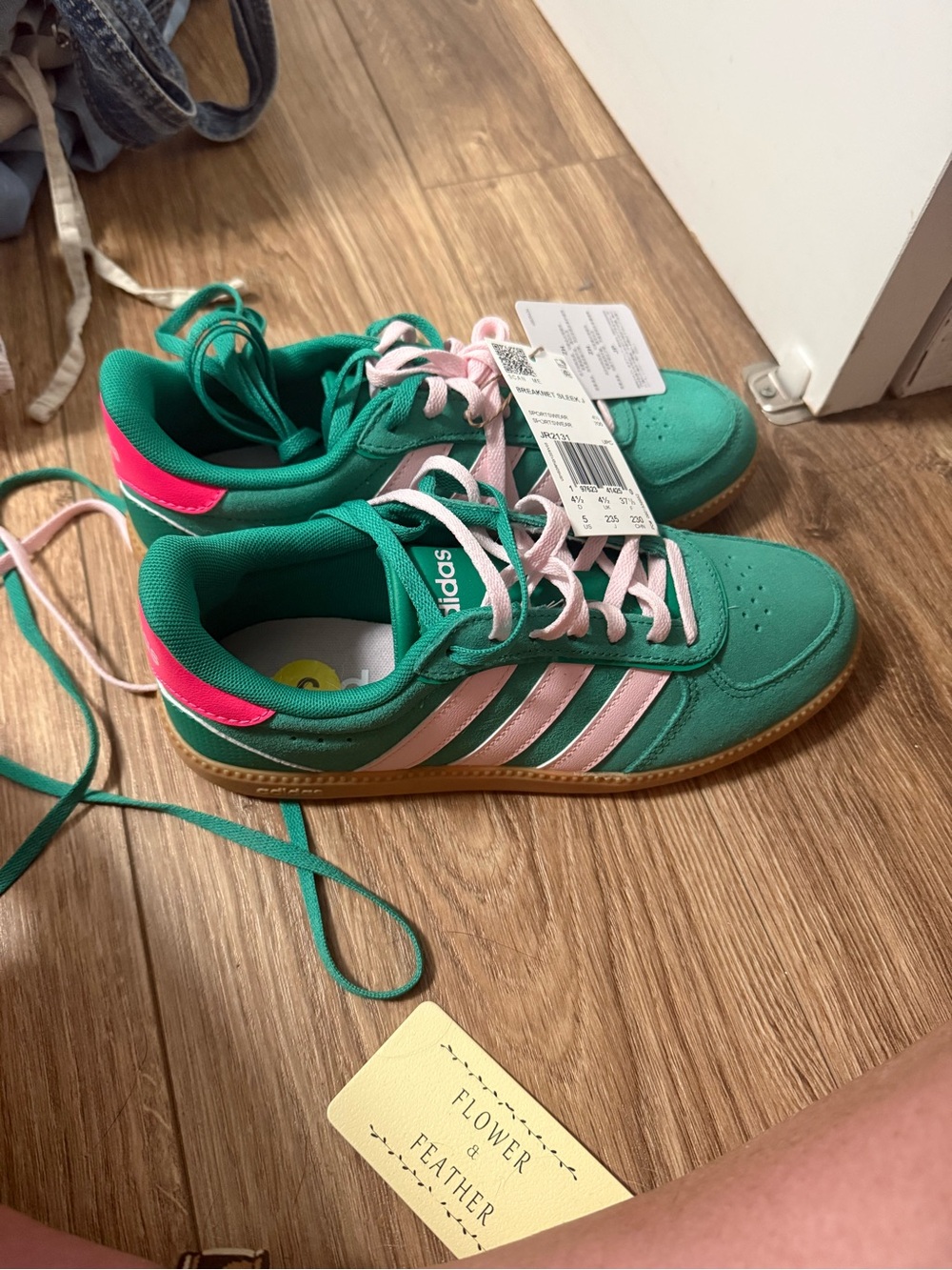 Adidas breaknet sleek geeen pink sneakers